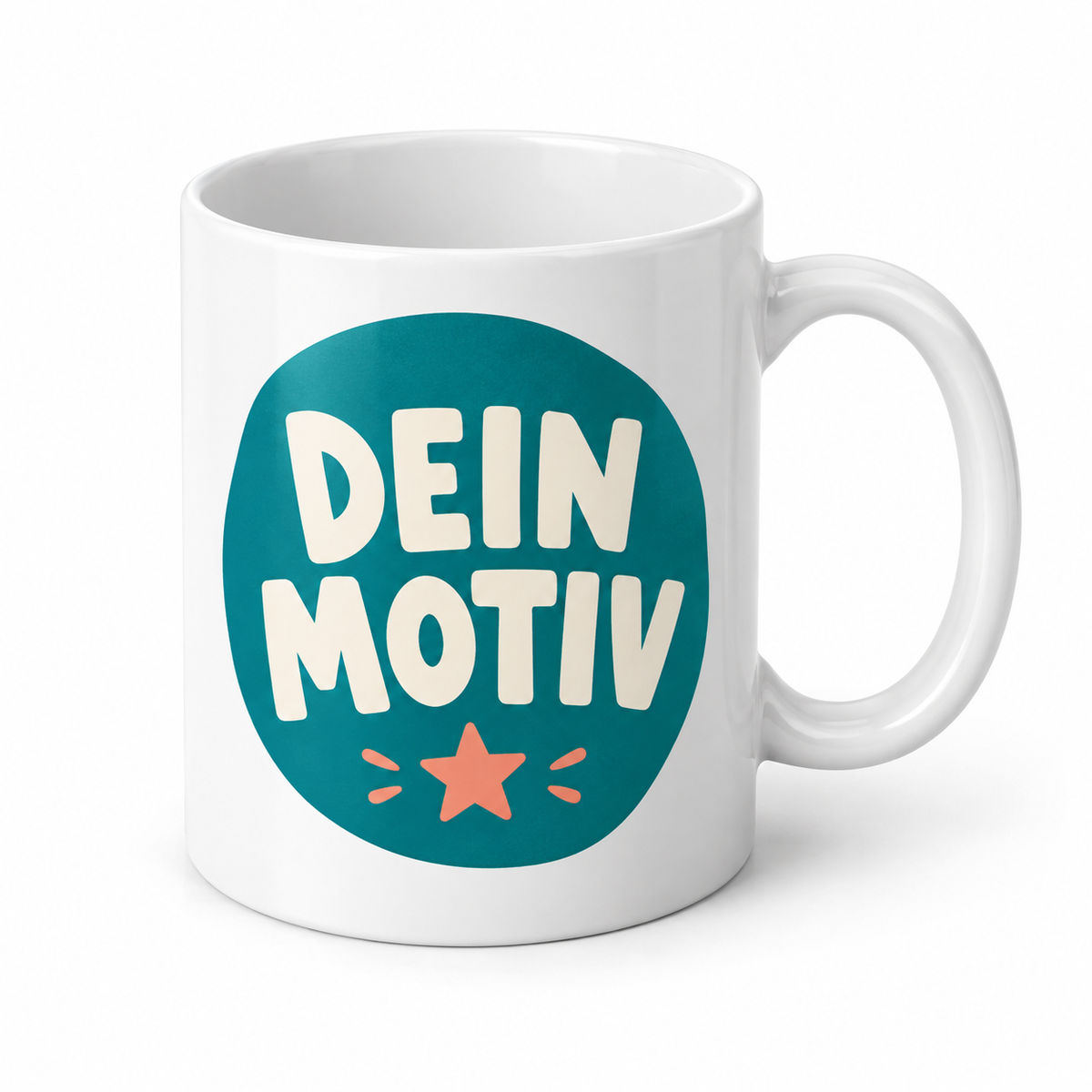 Fototasse aus Keramik und Beispielmotiv „Dein Motiv“ – eigene Produktvisualisierung